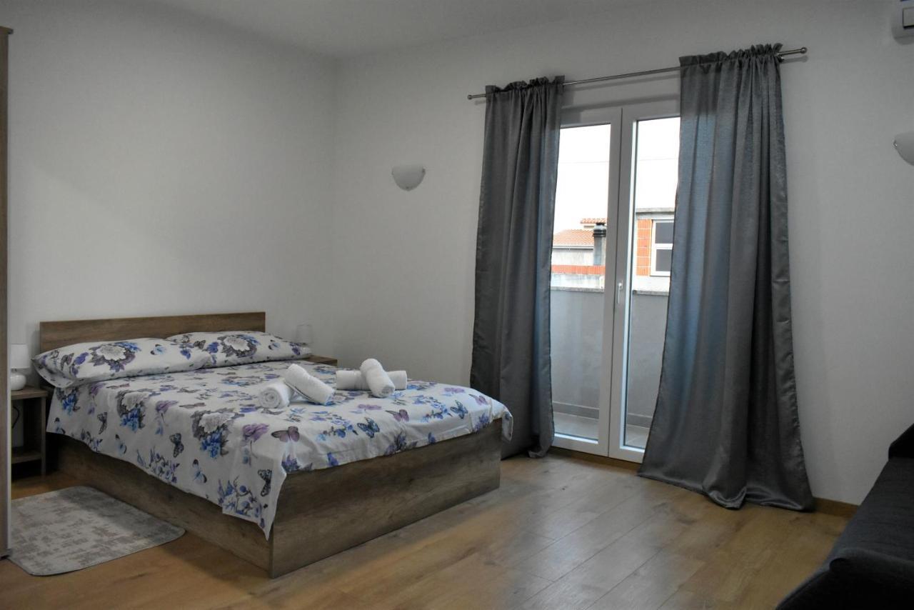 Apartmani Skorpion Kaštela Extérieur photo